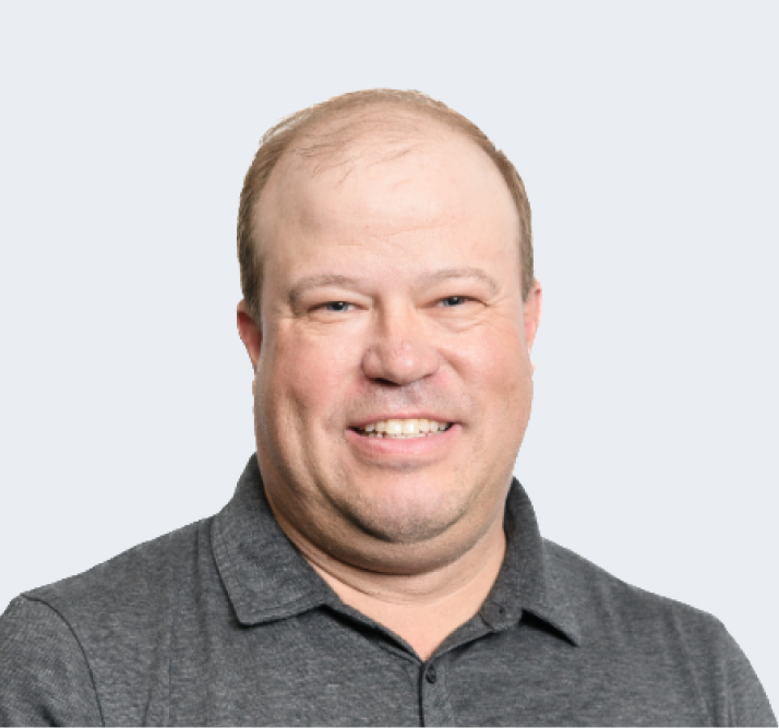 Aaron Hoelscher