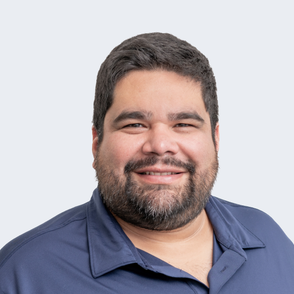 Lance Flores
